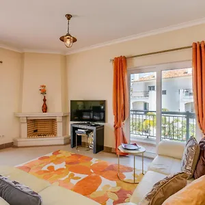 penthouse-apt-with-sea-and-country-views-by-cara-rentals.hotelaalgarve.com/