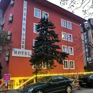 rezervați aici