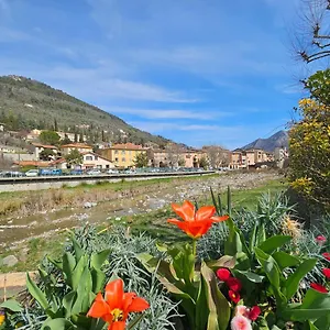 https://charmant-2-pices-centre-sospel.fr-provencehotel.com